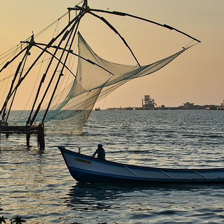 The Postcard Mandalay Hall, Kochi المظهر الخارجي الصورة